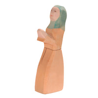 Ostheimer Noah's Wife - Amousewithahouse