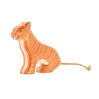Ostheimer Tiger, Sitting - Amousewithahouse